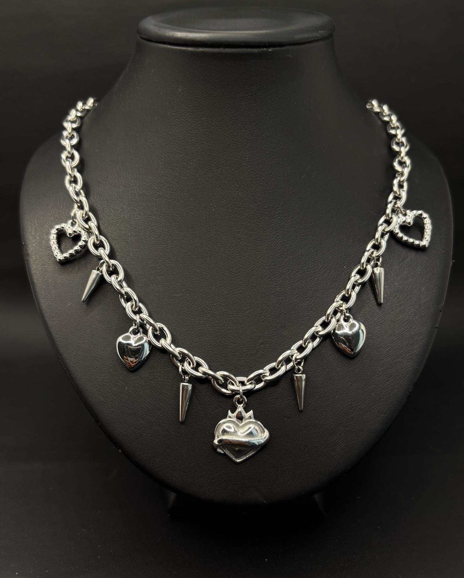 Collier Rock Coeur Sacré Ar